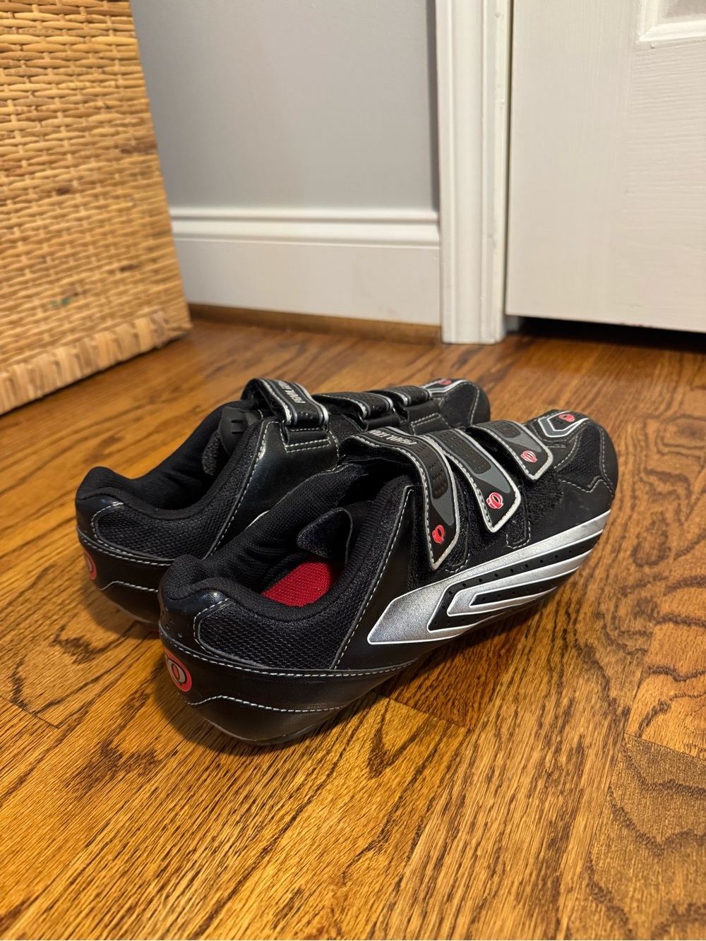 Pearl Izumi Black and Silver Women's Cycling Shoes